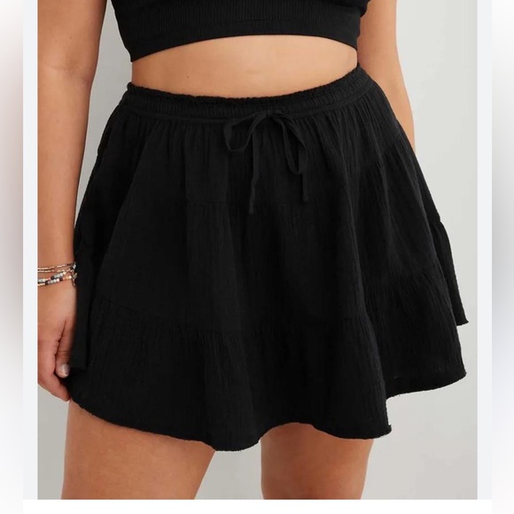 aerie Dresses & Skirts - aerie Black M distressed hem pool party mini Tiered Skater Skirt